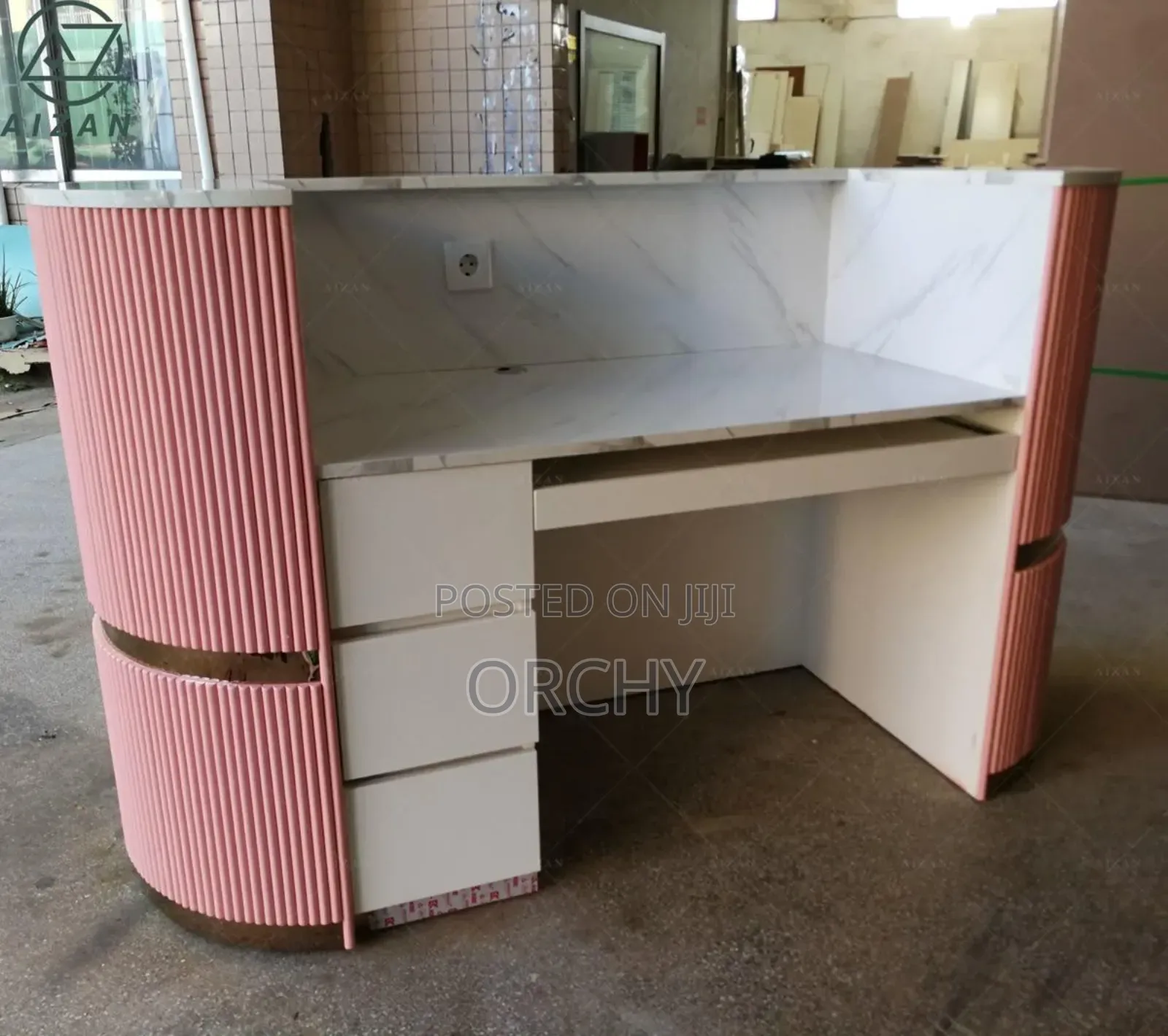 Counter Desk/ Reception Desk