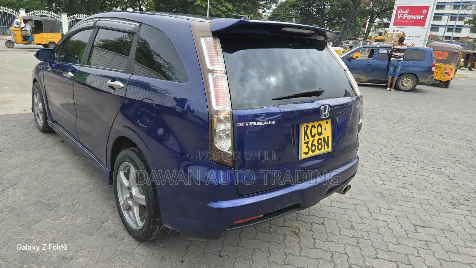 Honda Stream 2010 Blue