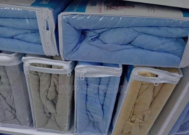 Generic Fitted Waterproof Noiseless Mattress Protectors