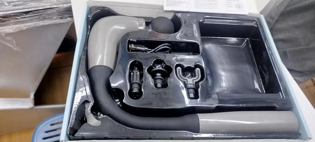6 Speed Fascial Gun Massager - thumbnail 3