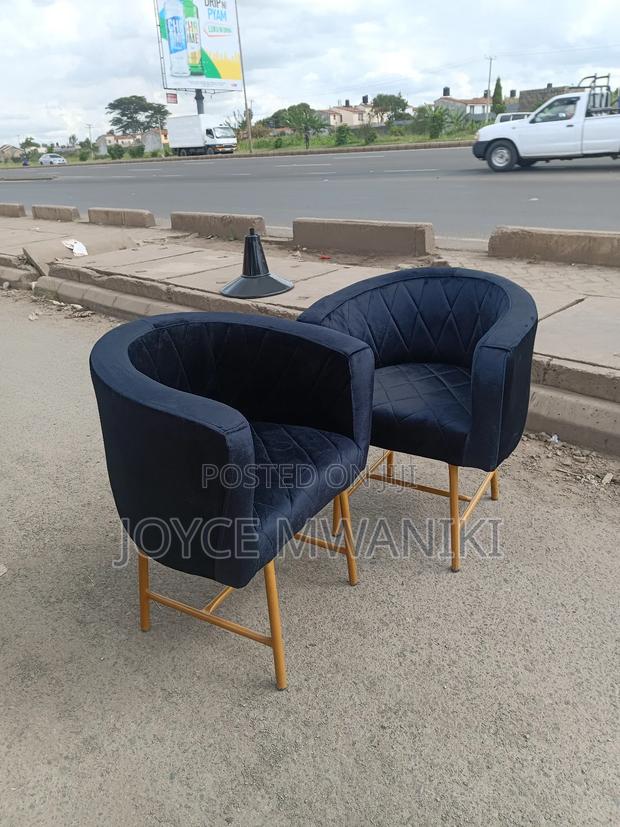 Manicure Seat or Styling Black Velvet Seat - main view