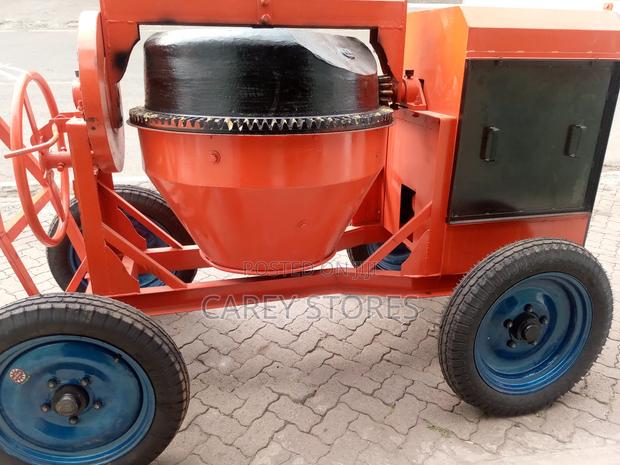 Titan Concrete Mixer - main view