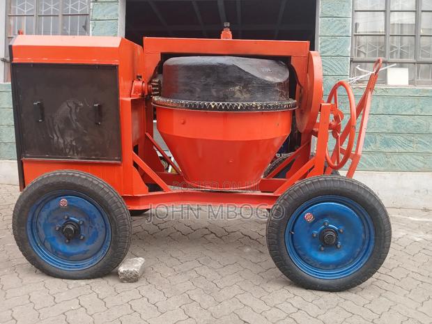 Titan Concrete Mixer 500l - main view