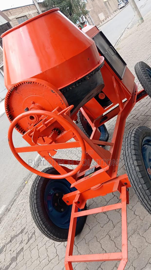 Heavy Duty ( Titan) Concrete Mixer
