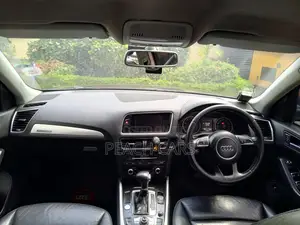 Audi Q5 2.0T Premium quattro 4dr SUV AWD (2.0L 4cyl Turbo 8A) 2014