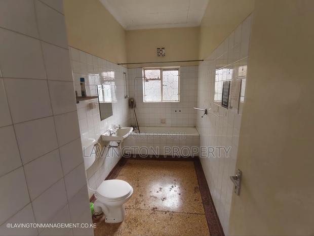 Office to Let in Lavington - thumbnail 8