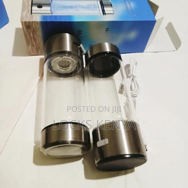 Slow Aging Rechargeable Hydrogen Drinking Water Cup - main view