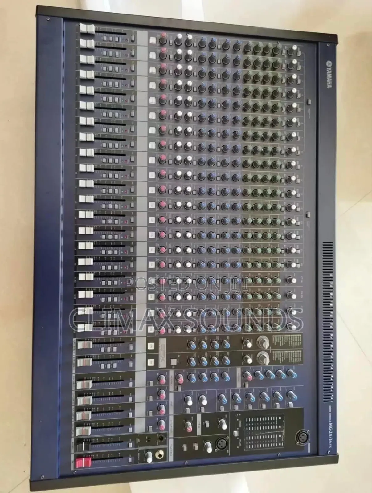 Yamaha Mg24 Plain Mixer