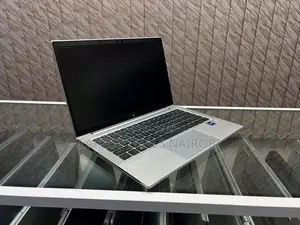 Laptop HP EliteBook 830 G8 16GB Intel Core I5 SSD 512GB