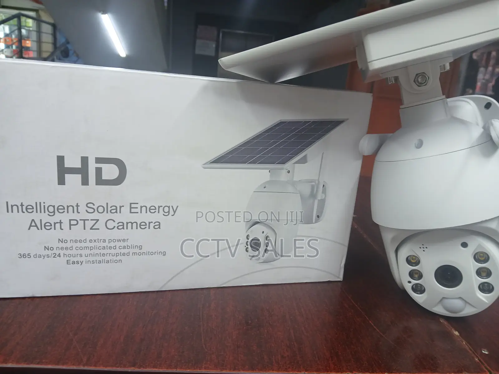 Ubox Wifi PTZ Solar Camera