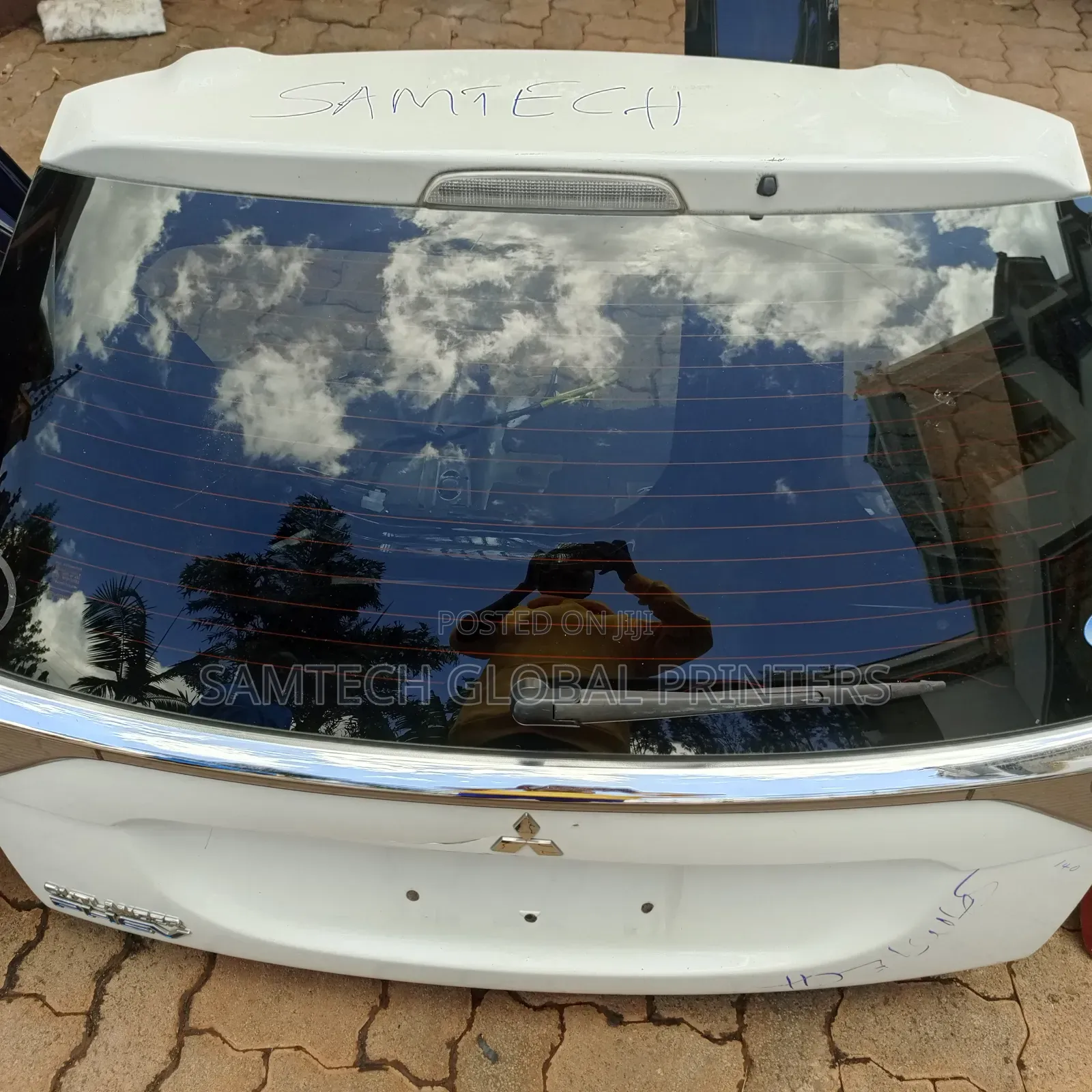 Unblemished Quality Mitsubishi Outlander Boot