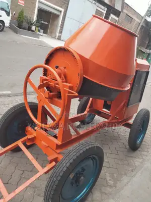 500l Home Builders Titan Concrete Mixer