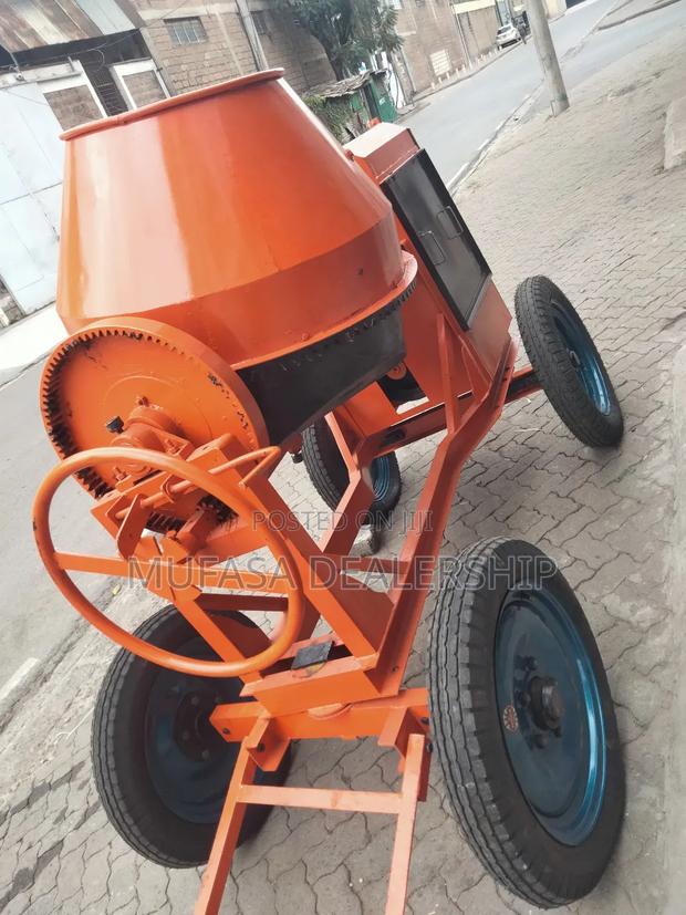 Belt-Driven Titan Concrete Mixer Machine - thumbnail 3