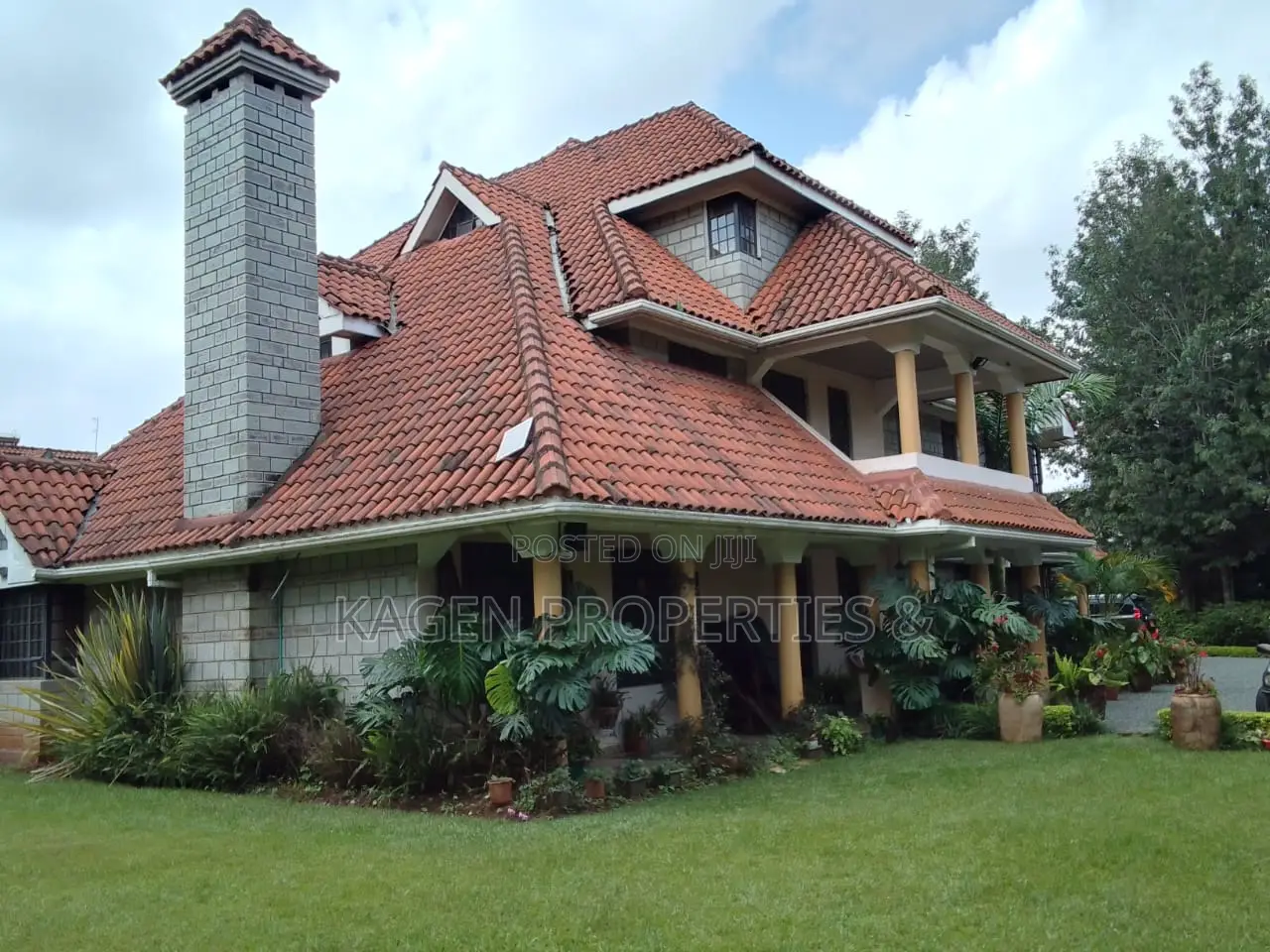 6bdrm Mansion in Karen for sale