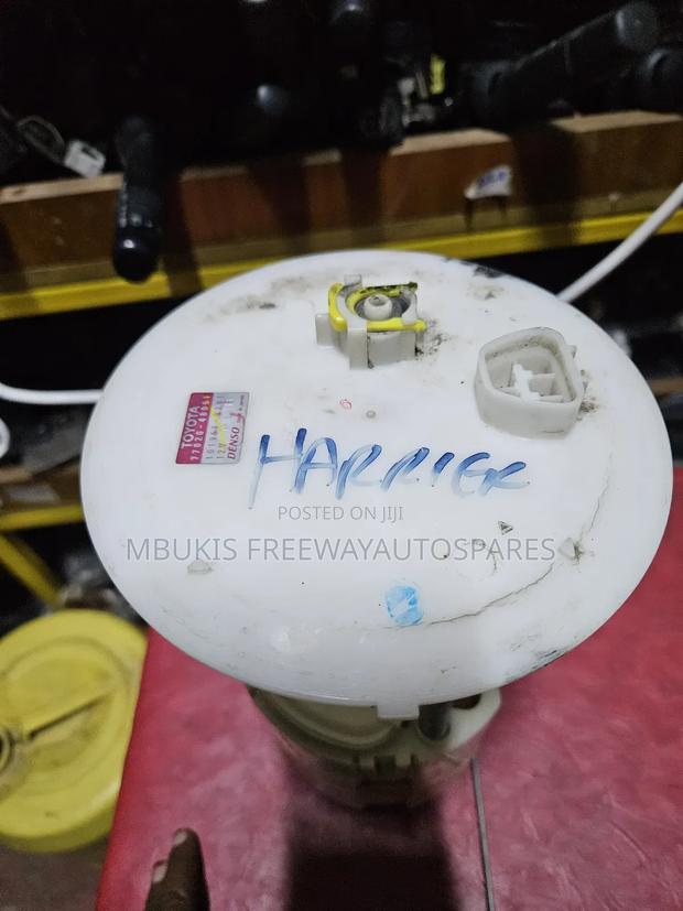 Complete Fuel Pump Toyota Harrier - main view