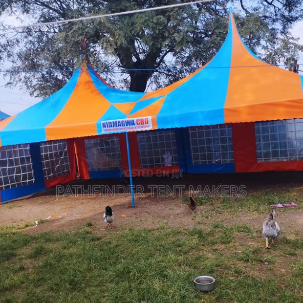 100 Seater Tent - thumbnail 6