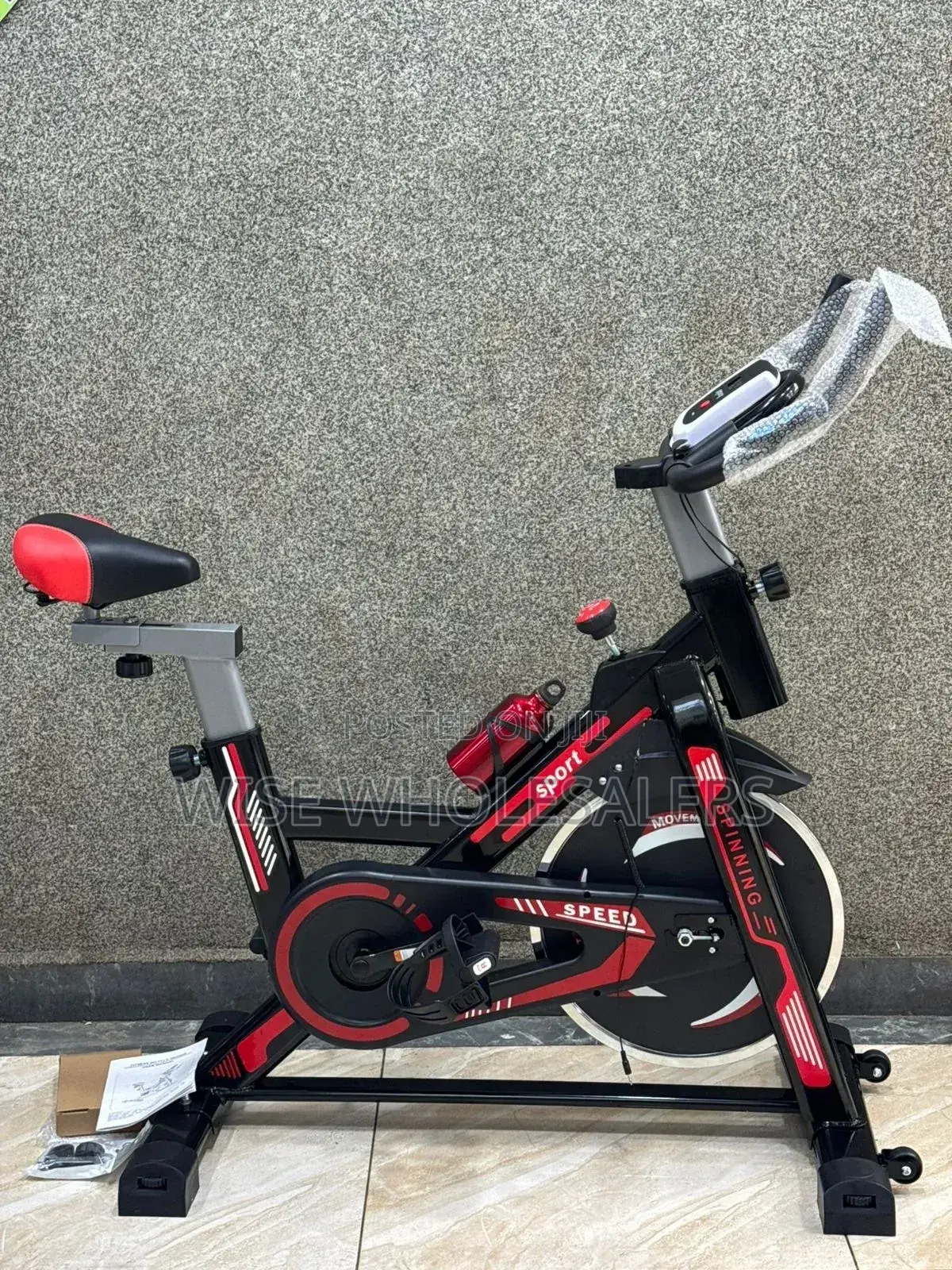 *Exercise Spin Bike(Max User Weight 120kg)