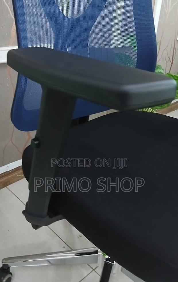 Office Chair; Subtle Puffy Detailing Office Chair - thumbnail 4