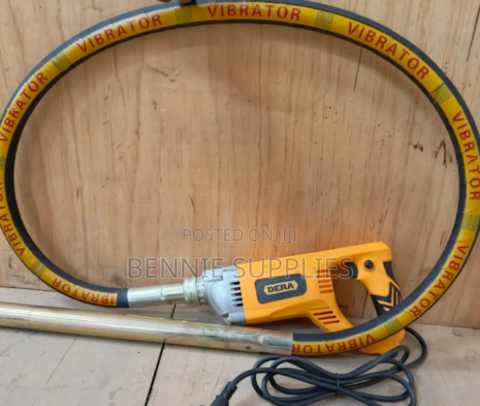 Dera 1300watts Electric Vibrator / Electric Vibrator