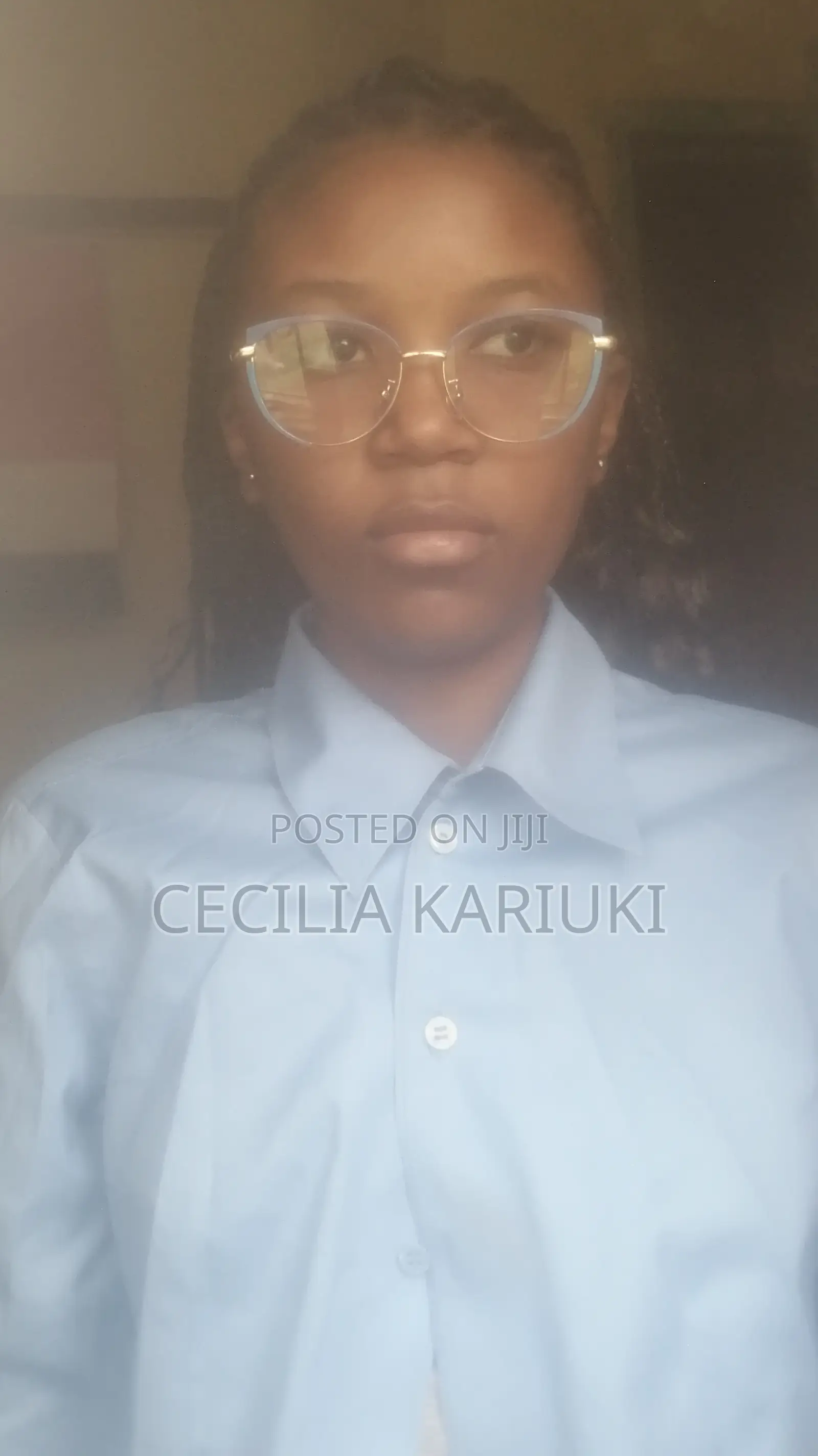 Lady Shop Assistant Thindigua