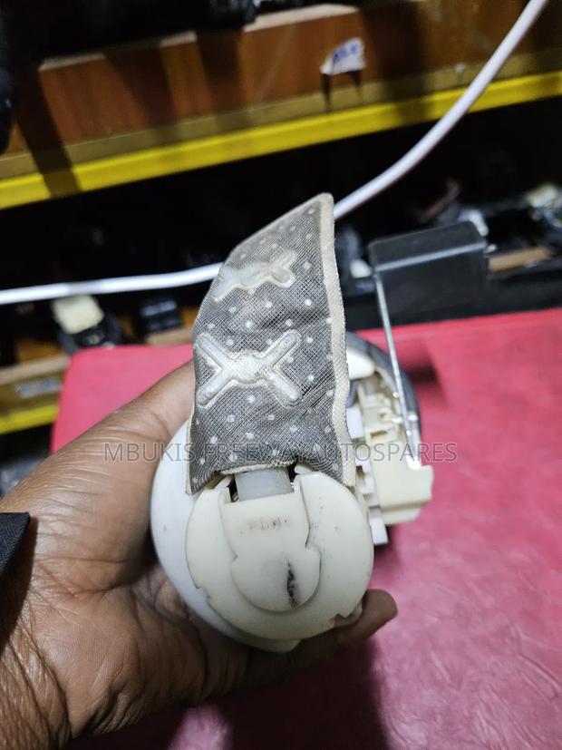 Complete Fuel Pump Toyota Wish 1 Pipe - thumbnail 3