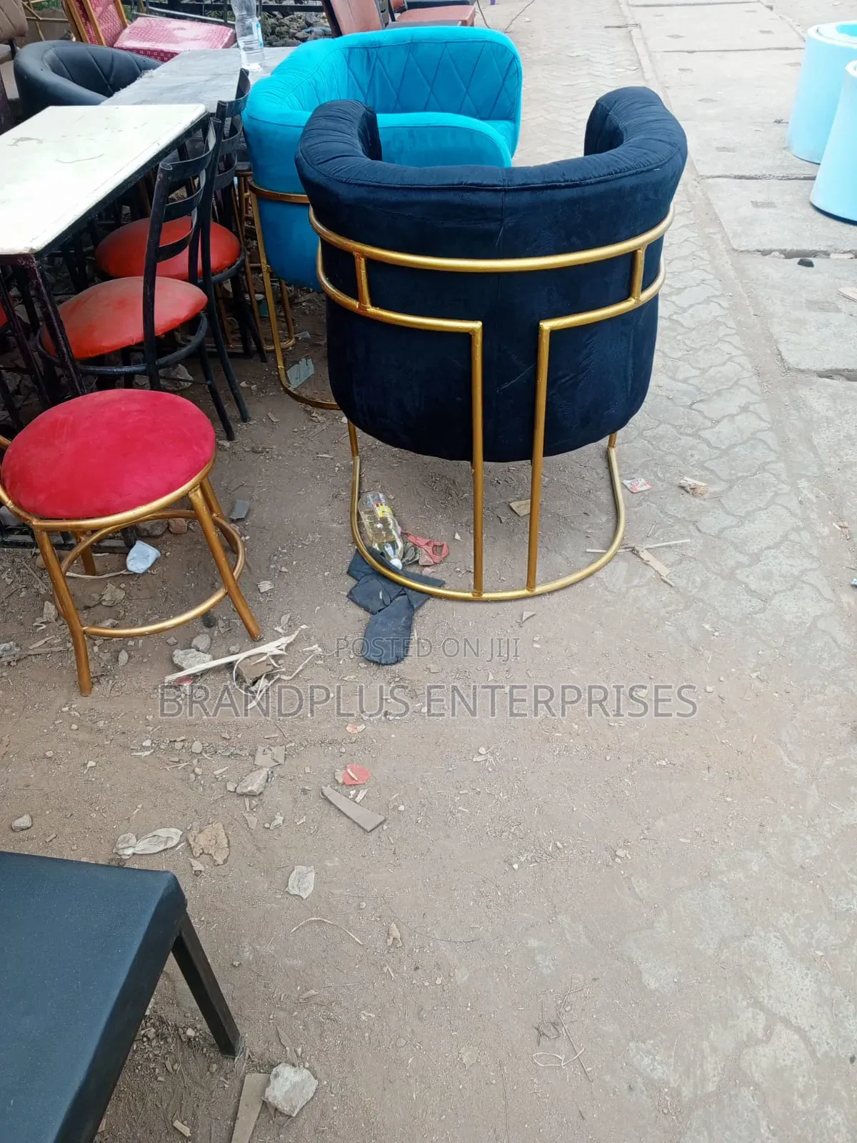 Black and Gold Styling Chair
