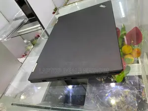 Laptop Lenovo ThinkPad X380 Yoga 8GB Intel Core I5 SSD 256GB