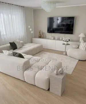 6 Seater Bubble L Seat With a Puff