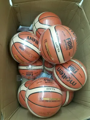 Molten Indoors Outdoors Basketball Size 7