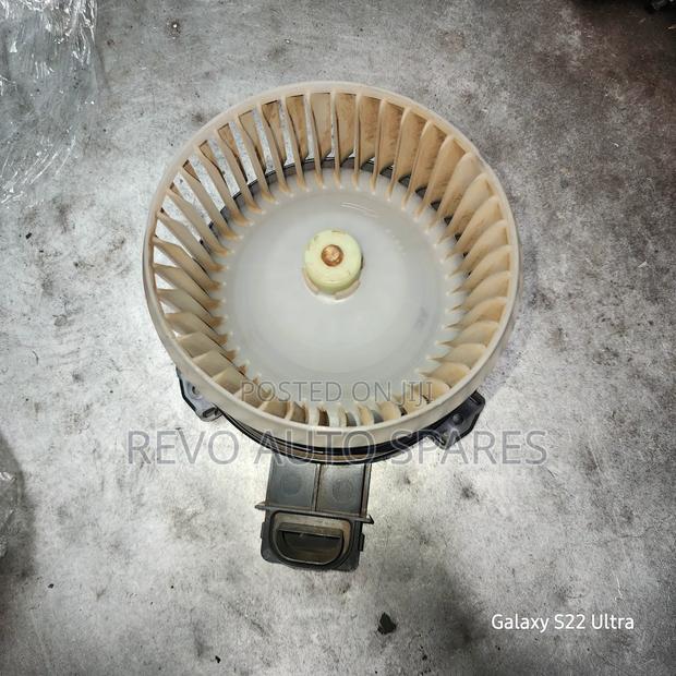 Hilux Vigo a/C Blower