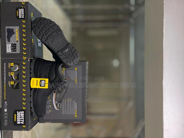 Safety Boots With En 20345 Compliant