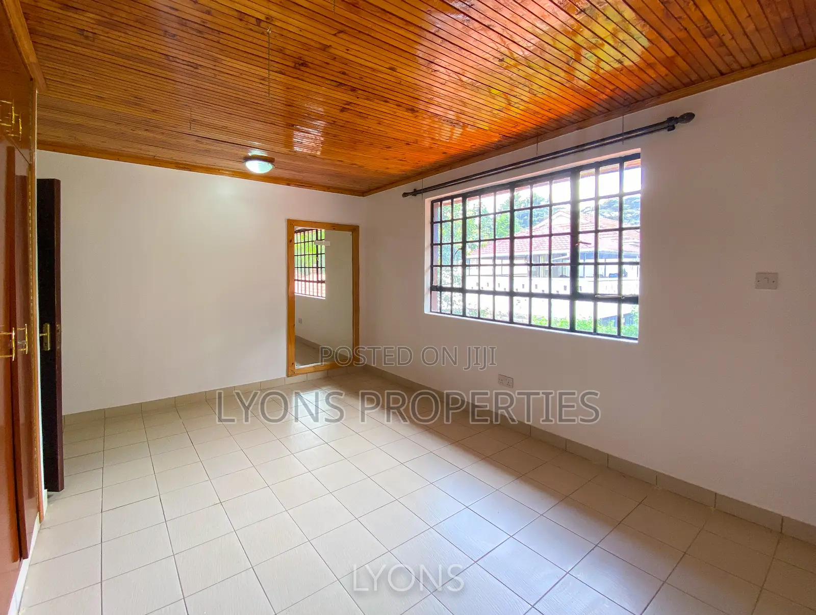 4bdrm Villa in Hardy for rent