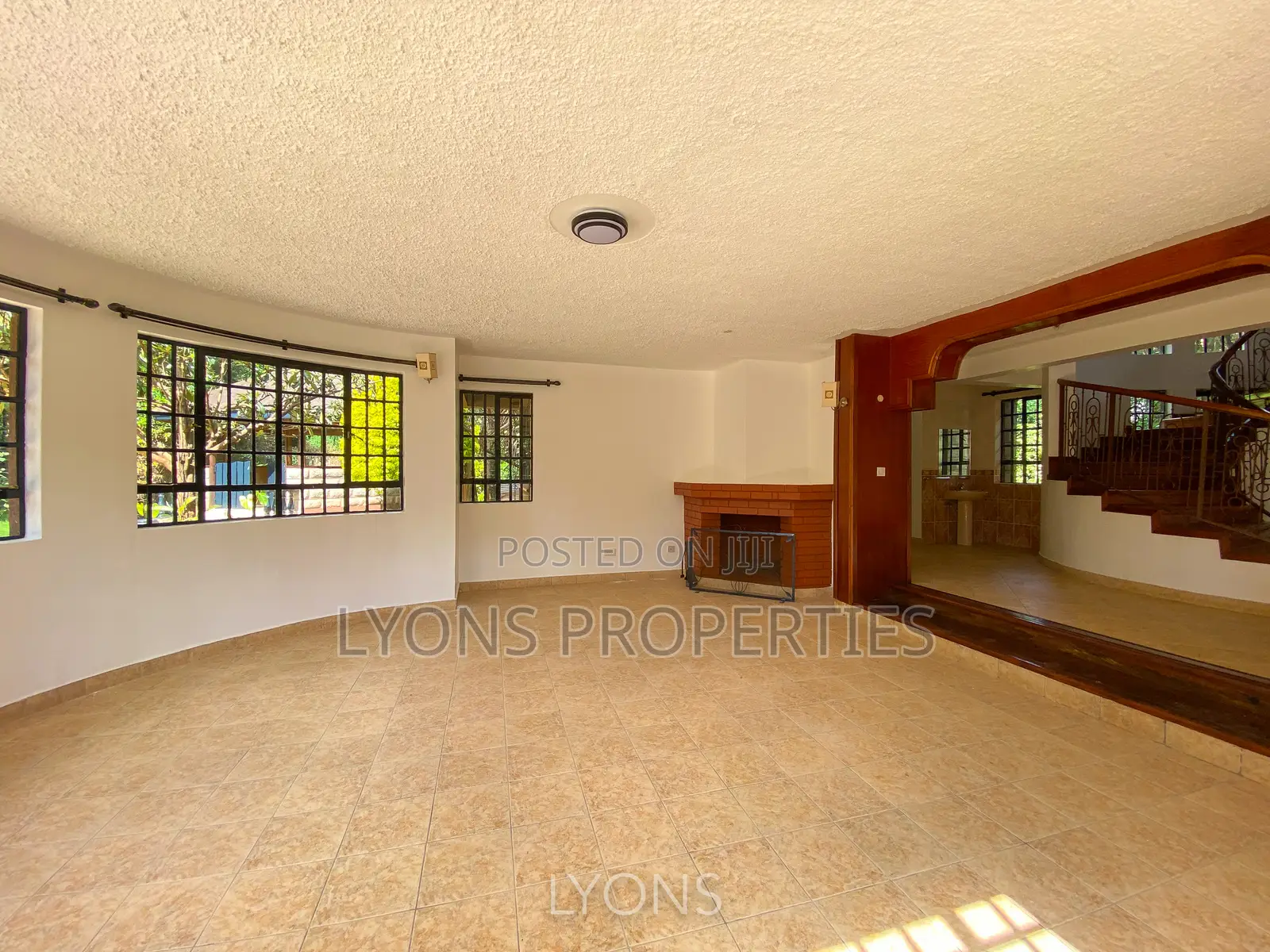 4bdrm Villa in Hardy for rent