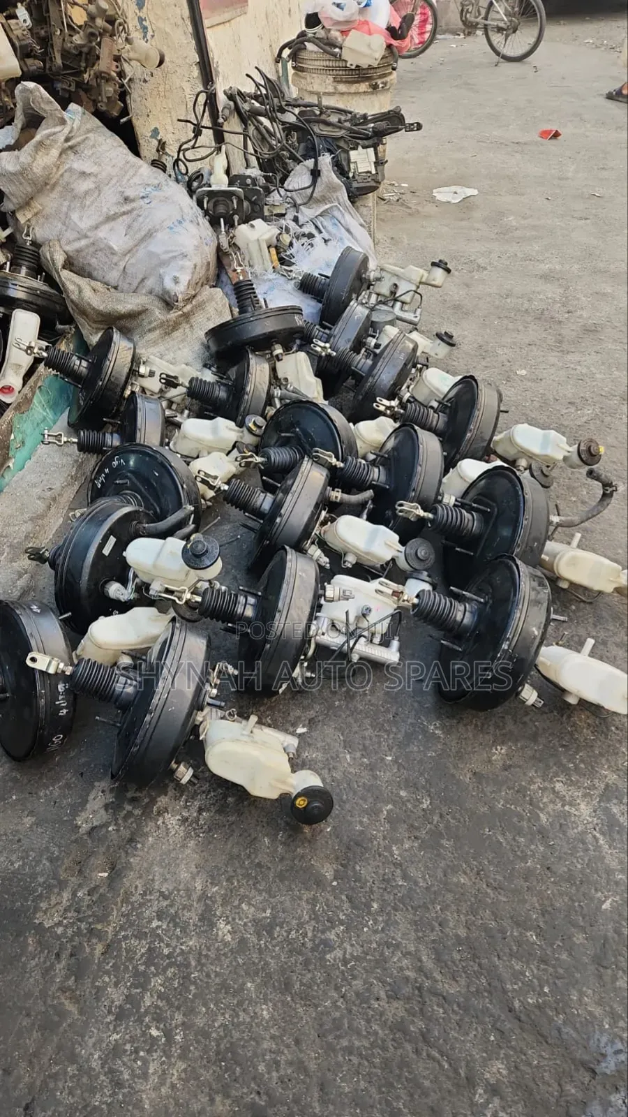 Brake Booster Toyota Vigo