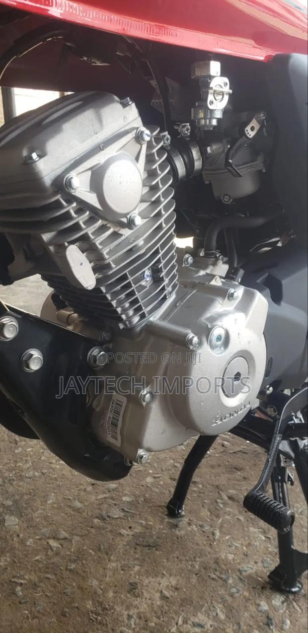 Honda 2019 Red - thumbnail 3