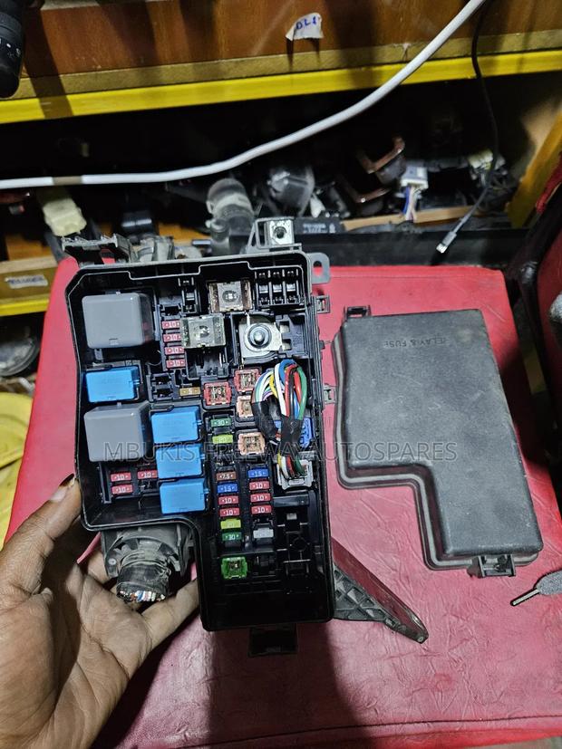 Ex Japan Fuse Box Vanguard - main view