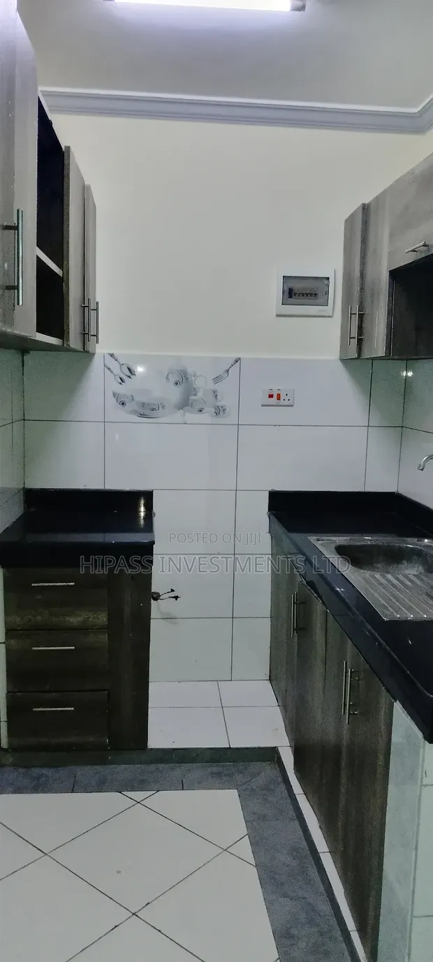 2bdrm Block of Flats in Abuhureira, Majengo for rent