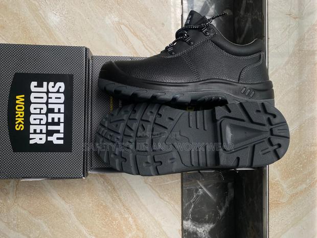 Best Run Safety Boots Breathable For Hot Work Zones.