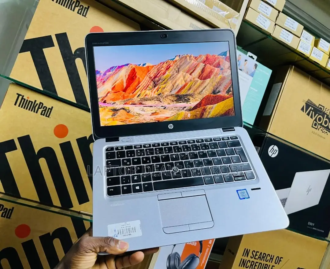 Laptop HP EliteBook 820 G3 16GB Intel Core I7 SSD 256GB