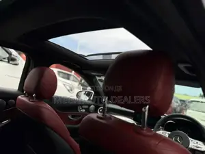 Mercedes-Benz C200 2019 Pearl