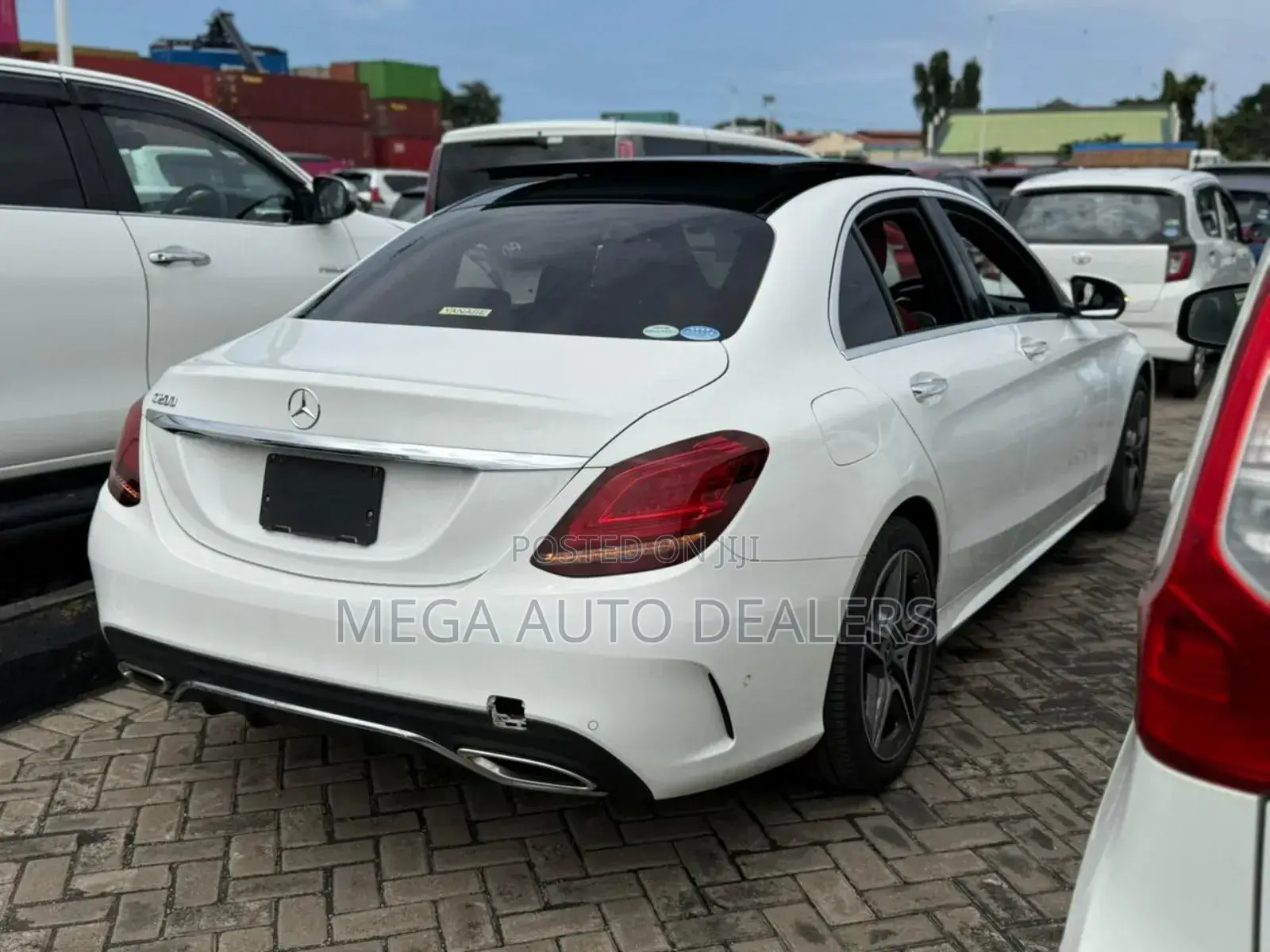Mercedes-Benz C200 2019 Pearl