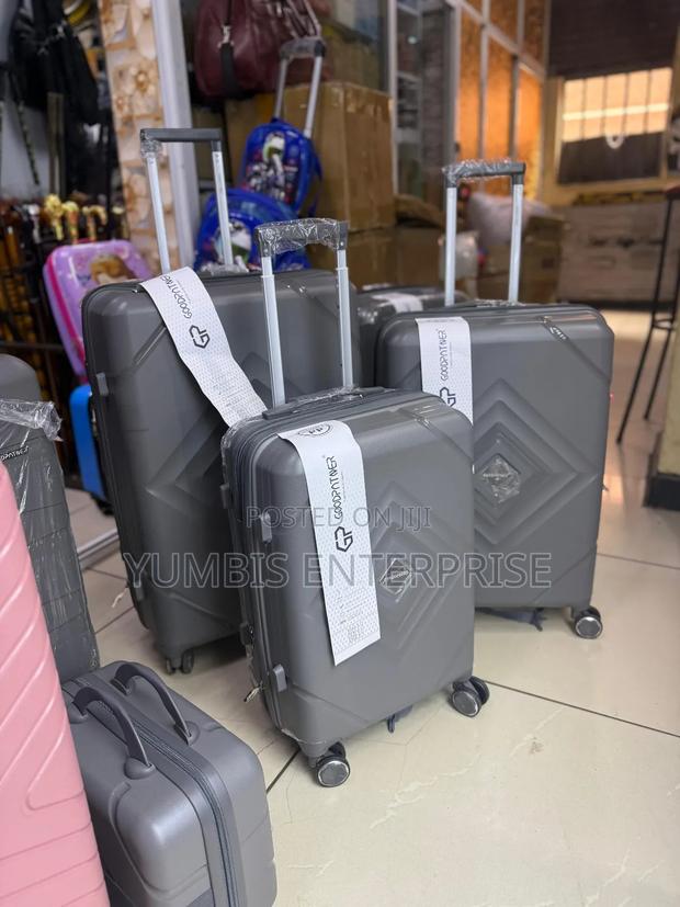 3 in 1 Dark Grey Suitcase Sets Rubber (72cm,66cm,56cm Height - thumbnail 2