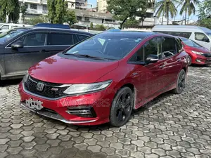 Honda Jade 1.5 Hybrid 2018 Red