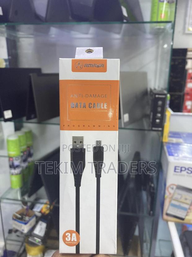 Durable Amaya 3a Type B Data Cable – Fast Charge - main view