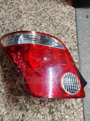 Toyota Ist Back Light 2005