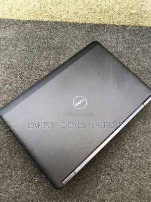 Laptop Dell Latitude 7440 8GB Intel Core i5 HDD+SSD 500GB