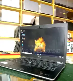 Laptop Dell Latitude 7440 16GB Intel Core i3 HDD+SSD 500GB
