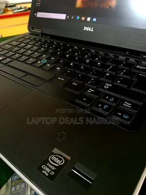 Laptop Dell Latitude 7440 16GB Intel Core i3 HDD+SSD 500GB