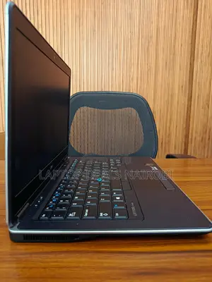 Laptop Dell Latitude 7440 8GB Intel Core I5 SSD 256GB