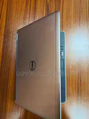 Laptop Dell Latitude 7440 8GB Intel Core I5 SSD 256GB